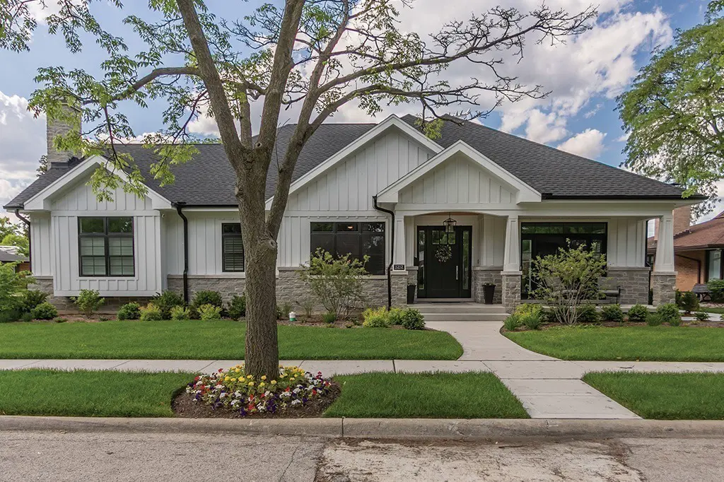 Modern Farmhouse Residence, Exterior Visualization — slide 1